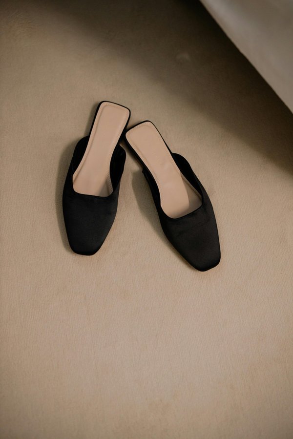 Discover elegant prada slippers for women at Modalova